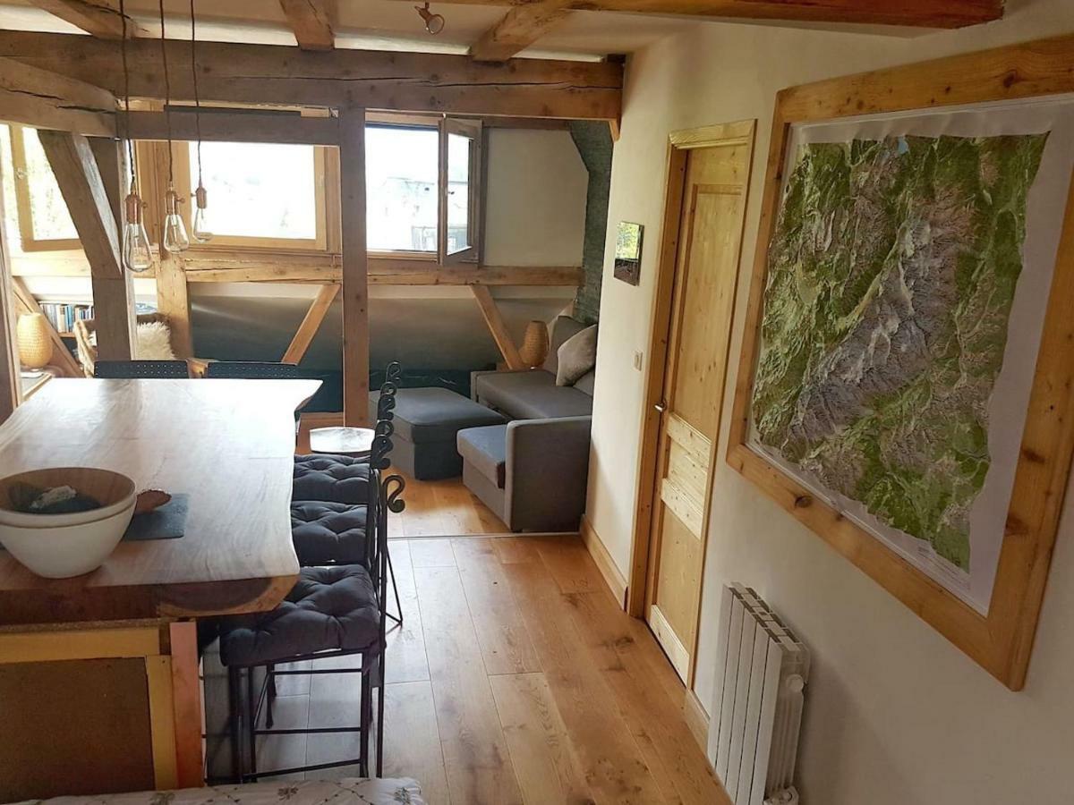 Beautiful Apartment In Chamonix Centre With Superb Mountain Views 외부 사진