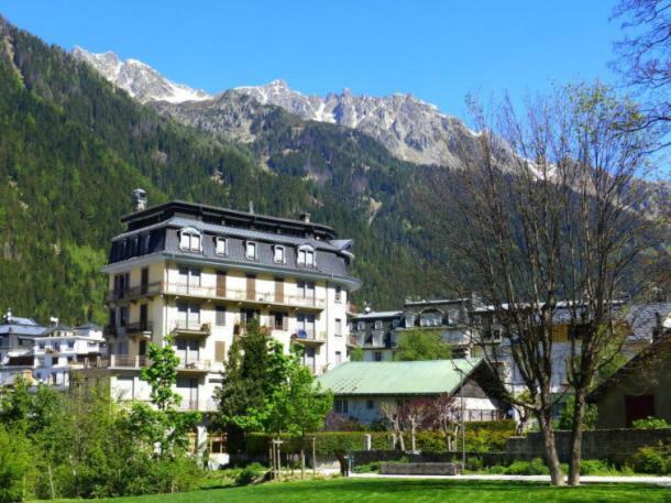 Beautiful Apartment In Chamonix Centre With Superb Mountain Views 외부 사진